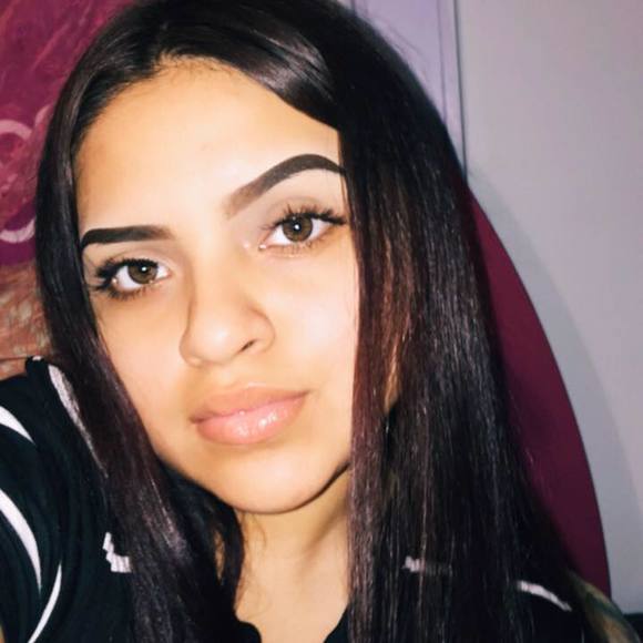 Meet your Posher, Evelyn - Picture 1 of 1